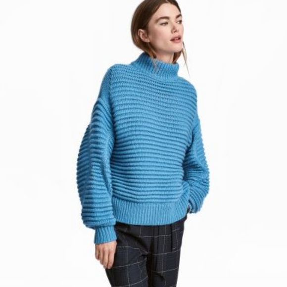 H&M Sweaters - H&M Blue Oversized Chunky Sweater